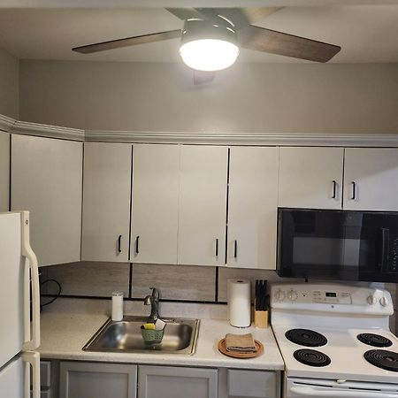 Fortune Suits And Apartment Albany Bagian luar foto